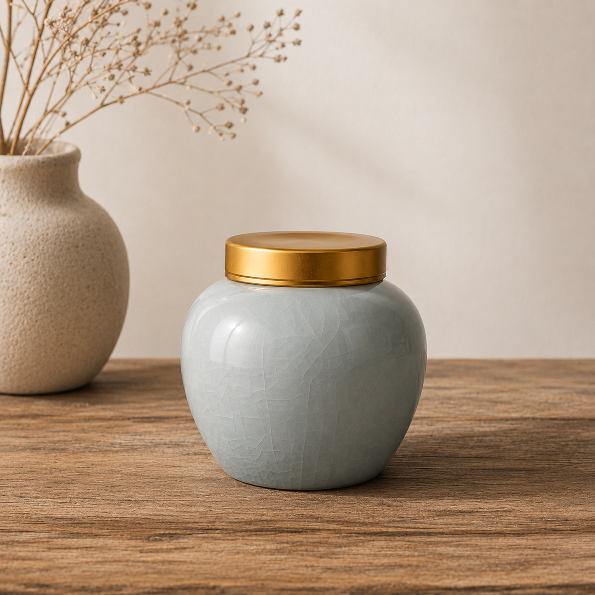 Keramische mini-urn Elina met goudkleurig deksel